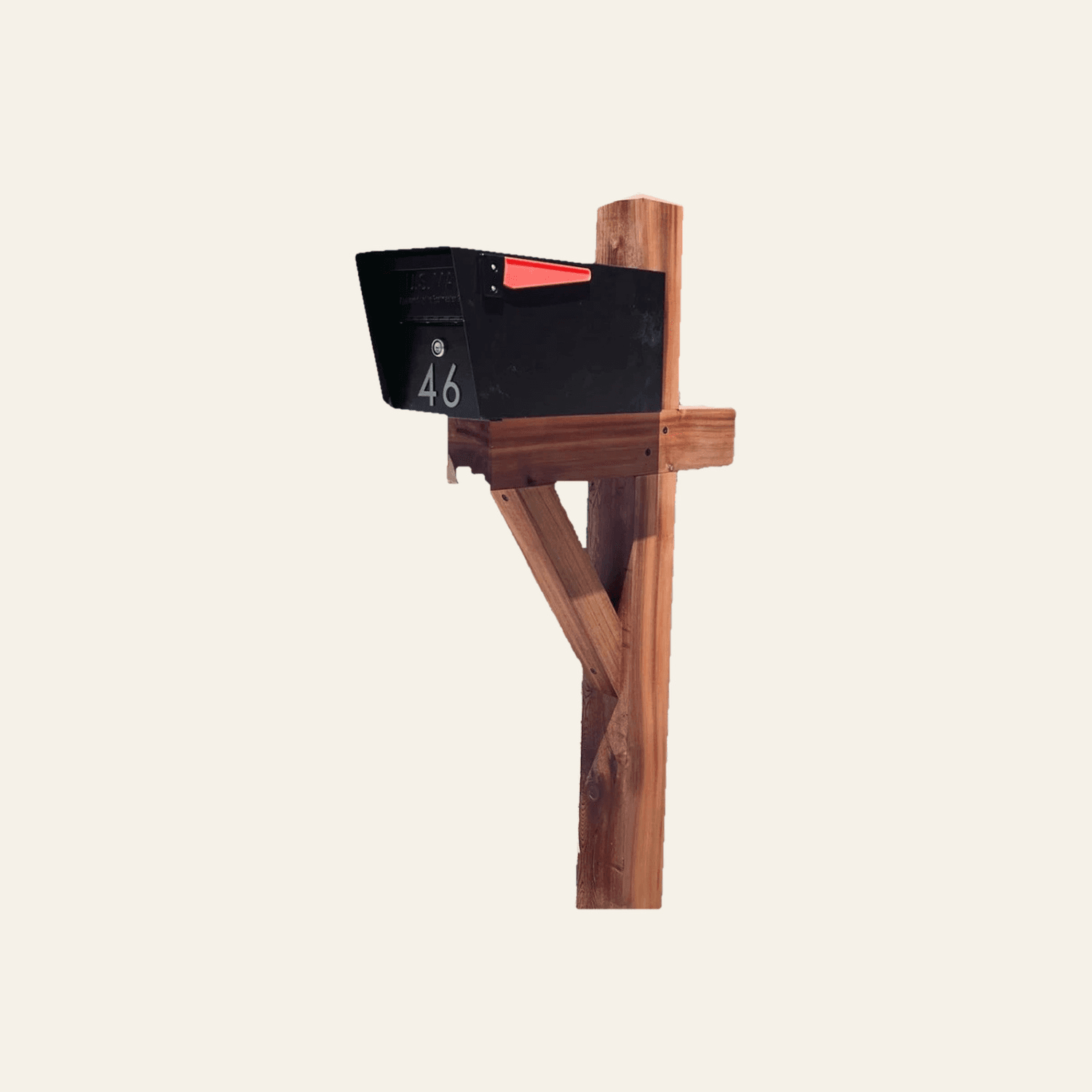 Custom cedar post mailbox in Nashville